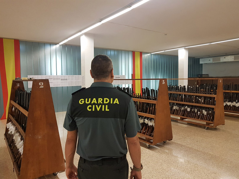 Comandancia de Baleares: La Guardia Civil realizará la última subasta de armas en Baleares