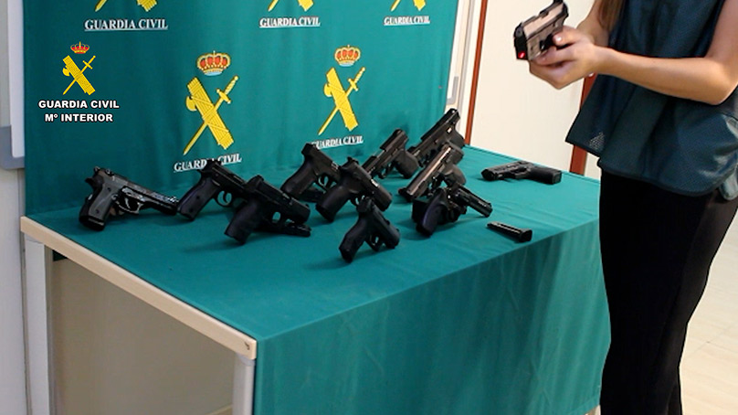 Comandancia de Lérida. Detenido en Solsona (Lleida) por introducir ilegalmente en España armas de fuego de última generación