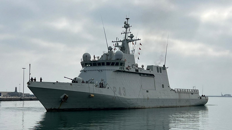 Armada Española. La Armada despliega su buque ‘Relámpago’ ante los islotes y peñones españoles que reclama Marruecos