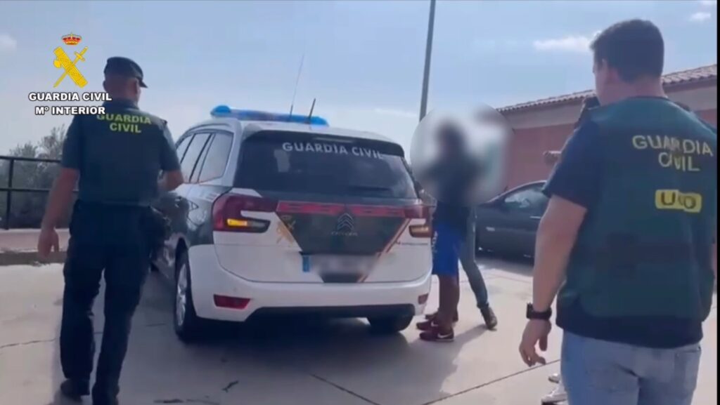 La Guardia Civil detiene a un joven por un supuesto delito de agresión sexual en el norte de la provincia de Cáceres