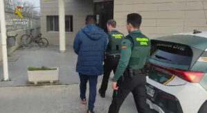 La Guardia Civil detiene a una persona en Azuqueca de Henares por hurto, estafa y falsificación de documento mercantil