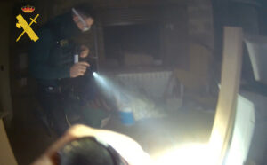 La Guardia Civil de Teruel desaloja una vivienda en Olba en la que se habría producido un cortocircuito y posterior incendio