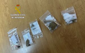 La Guardia Civil de Cangas inspecciona establecimientos de hostelería