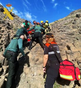 Rescatado un senderista herido en una zona escarpada del Parque Natural de Cabo de Gata