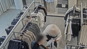 La Guardia Civil detiene a seis integrantes de un grupo criminal dedicado a cometer hurtos en un centro comercial de Granada