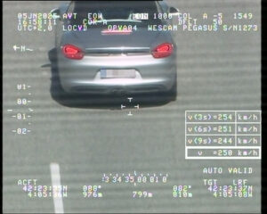 La Guardia Civil ha detenido a un conductor por exceso de velocidad