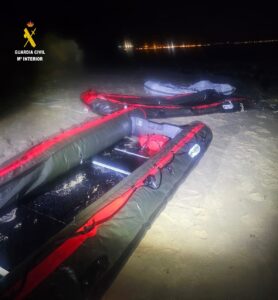 La Guardia Civil detiene a cuatro personas en Tarifa en una operación contra el petaqueo