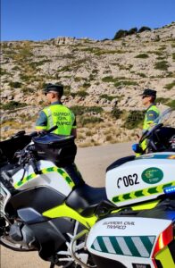 La Guardia Civil refuerza su labor preventiva en seguridad vial con un amplio dispositivo en las carreteras