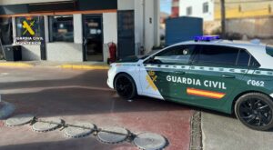 Intensificación de la colaboración entre Guardia Civil de Almería y las gasolineras de la provincia contra suministro ilegal de combustible
