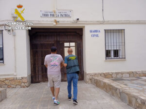 La Guardia Civil detiene en El Pedernoso (Cuenca), a un ciudadano rumano con una Orden Europea de Detención