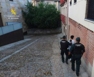 La Guardia Civil desarticula un grupo criminal especializado en robos con fuerza en viviendas