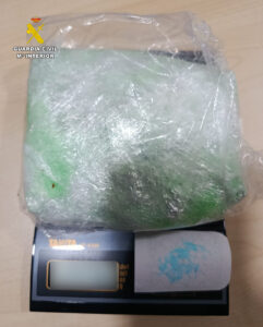 La Guardia Civil de Albacete detiene a dos personas por un delito contra la salud pública