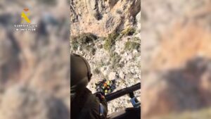 La Guardia Civil activa helicóptero y GREIM para rescatar a un senderista herido en Vélez Rubio