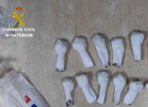 La Guardia Civil detiene en Cangas a una persona con 11 gramos de cocaína