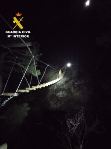 La Guardia Civil de Teruel rescata a cuatro personas extraviadas en la vía ferrata de Formiche Alto