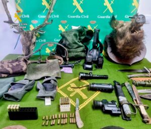 La Guardia Civil detiene a una persona e investiga a otras nueve por delitos relacionados con la caza furtiva en la provincia de Cáceres