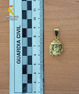 La Guardia Civil detiene a una persona en Azuqueca de Henares por robo con violencia