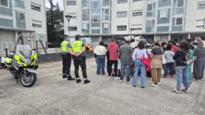 La Guardia Civil de Pontevedra recibe en su Comandancia a más de 380 alumnos en el marco del Plan Director