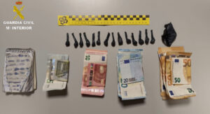 La Guardia Civil de Soutomaior investiga a un vecino de Arcade por un presunto delito contra la salud pública