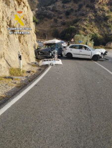 La Guardia Civil detiene a un individuo por conducción temeraria y atentado contra agentes de la autoridad en Órgiva