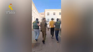 La Guardia Civil esclarece un robo con violencia en una vivienda y detiene a sus dos presuntos autores