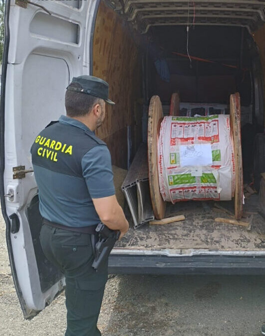 La Guardia Civil detiene a una persona por robo cuando circulaba por la A-2