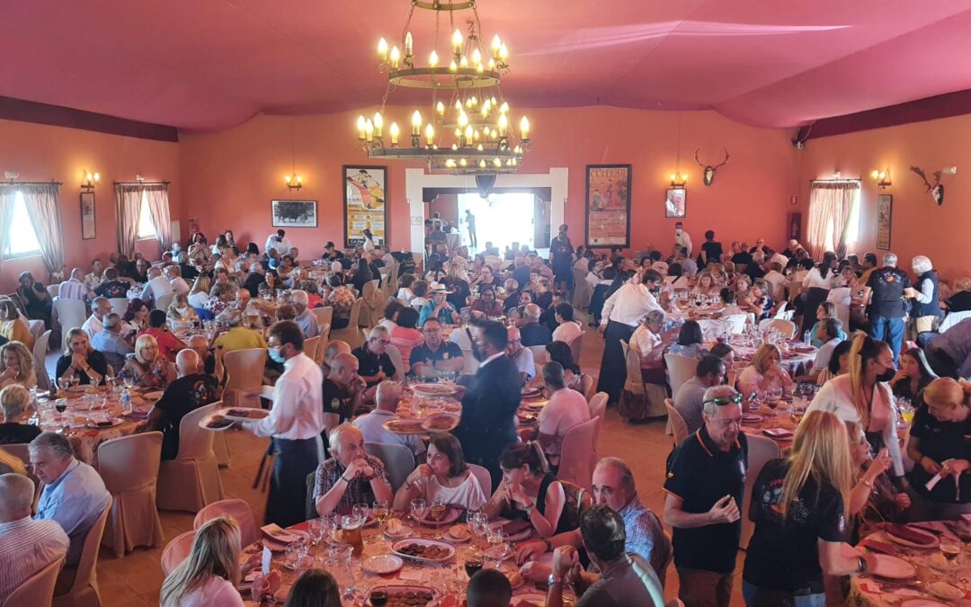 TRESCIENTAS PERSONAS ASISTEN AL EMOTIVO PRIMER ENCUENTRO NACIONAL DE LAS ASOCIACIONES RAGCE Y AJPNE