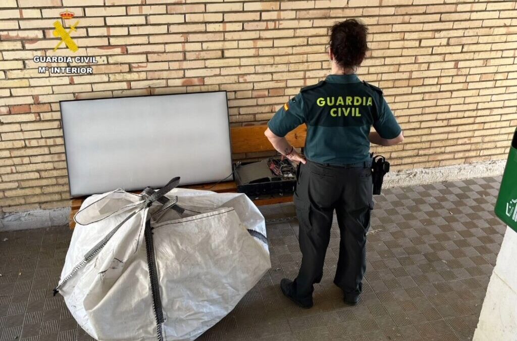 La Guardia Civil detiene a dos personas por varios delitos de robo en la localidad de Binéfar