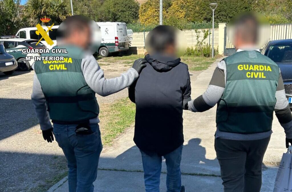 La Guardia Civil detiene al presunto autor del robo cometido en un establecimiento comercial de Zuera el pasado fin de semana