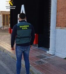 La Guardia Civil destapa una suplantación de identidad tras detectar ingresos irregulares en la declaración de la renta de la víctima