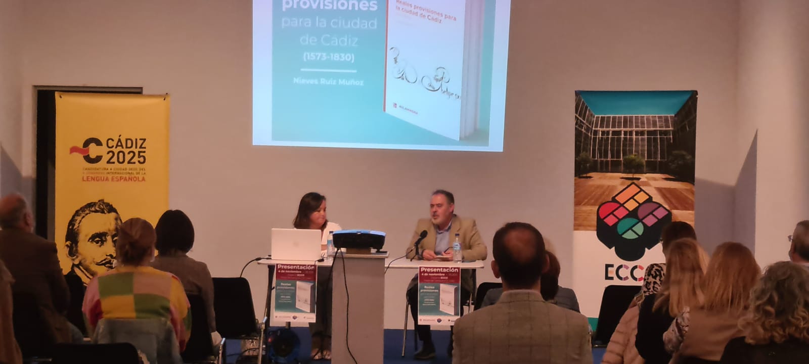 WhatsApp Image presentacion libro cadiz