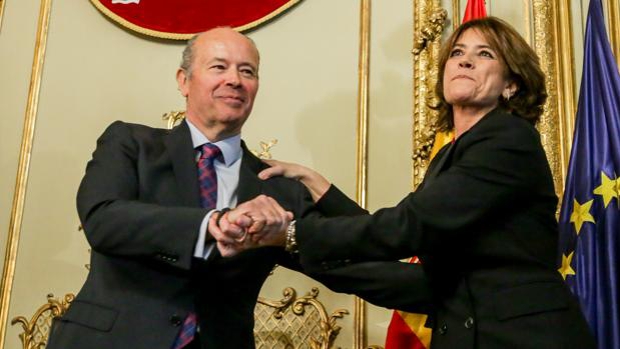 El Gobierno da plenos poderes a la Fiscalía: puede instar a secuestrar publicaciones y controlar la información