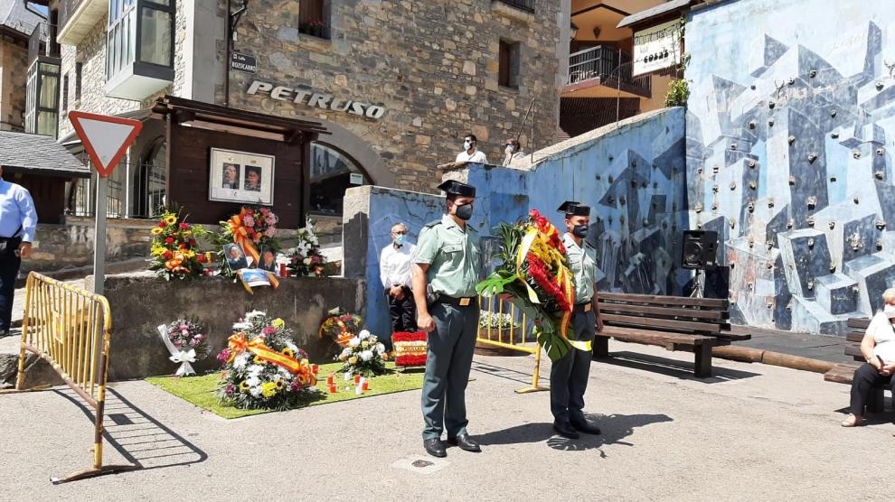 El pasado 20 de agosto el pueblo de Sallent de Gállego rindió homenaje a los dos guardias civiles asesinatos por ETA hace 21 años